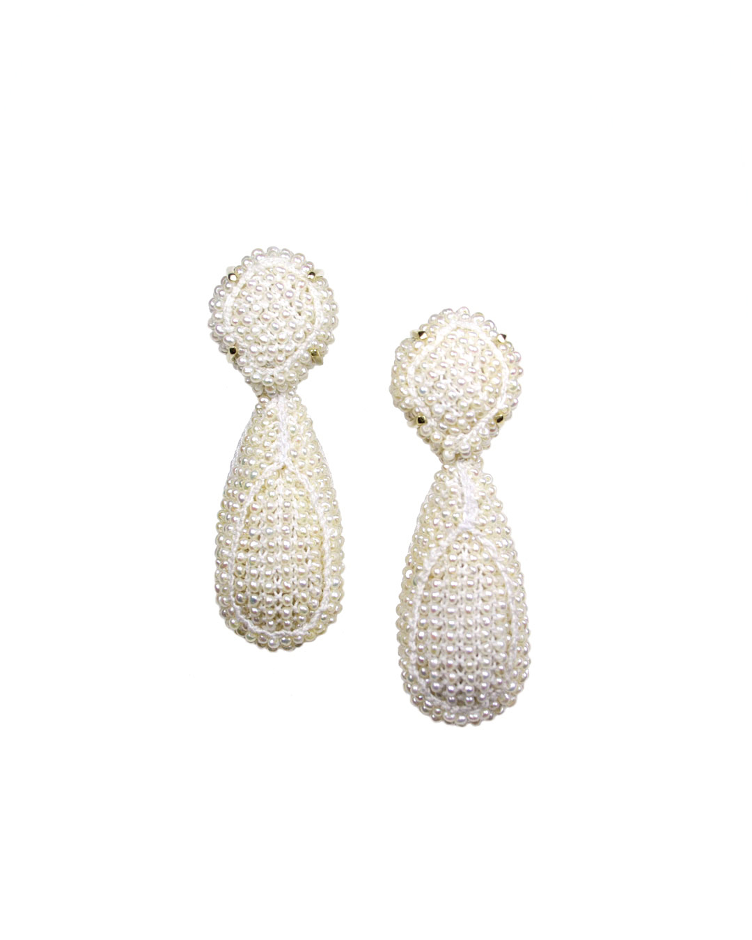 Carmen Hauser, Garden of Eden, 2008, earrings; pearls, thread, gold, 56 x 20 x 16 mm, €1450