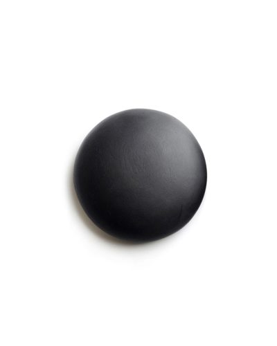 David Huycke, Black Round Mercury, 2012, object; wenge, paint, 155 x 155 x 50 mm, €630