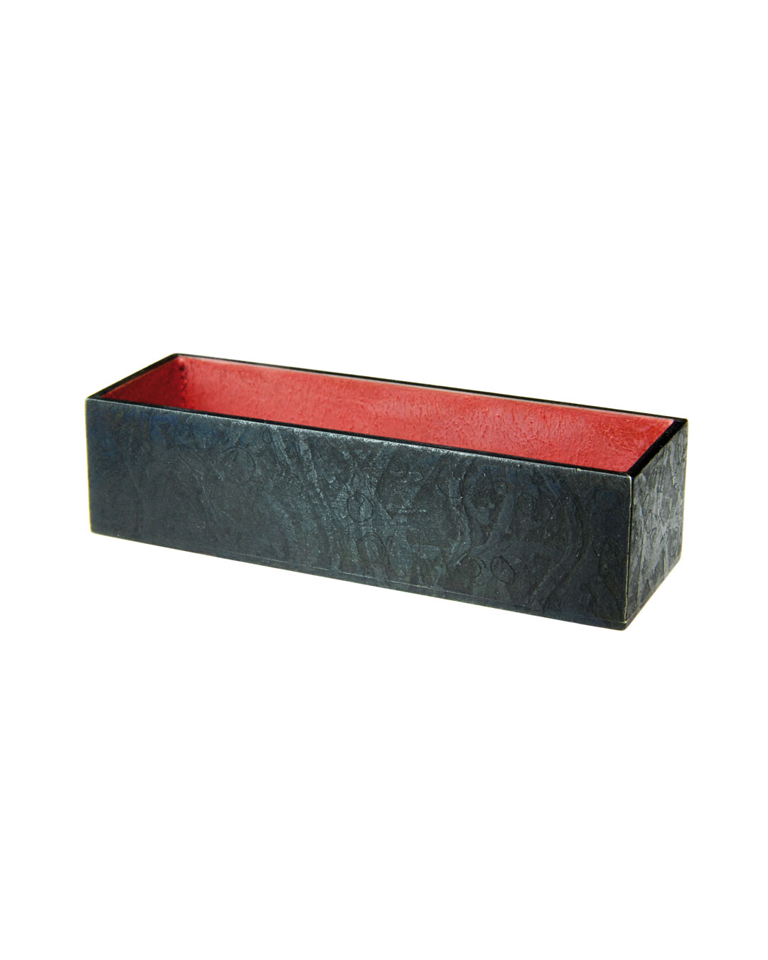 Tore Svensson, Box, 2009, brooch; etched and painted steel, 60 x 20 x 15 mm, €510