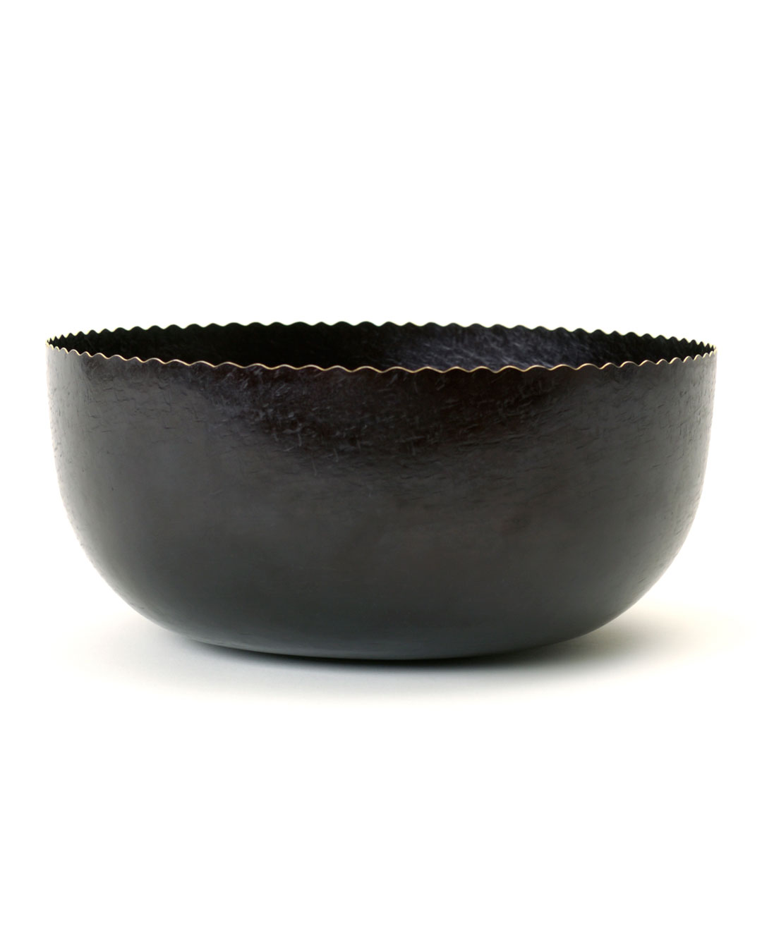 Tore Svensson, untitled, 2001, bowl; steel, 140 x 280 mm, €3500