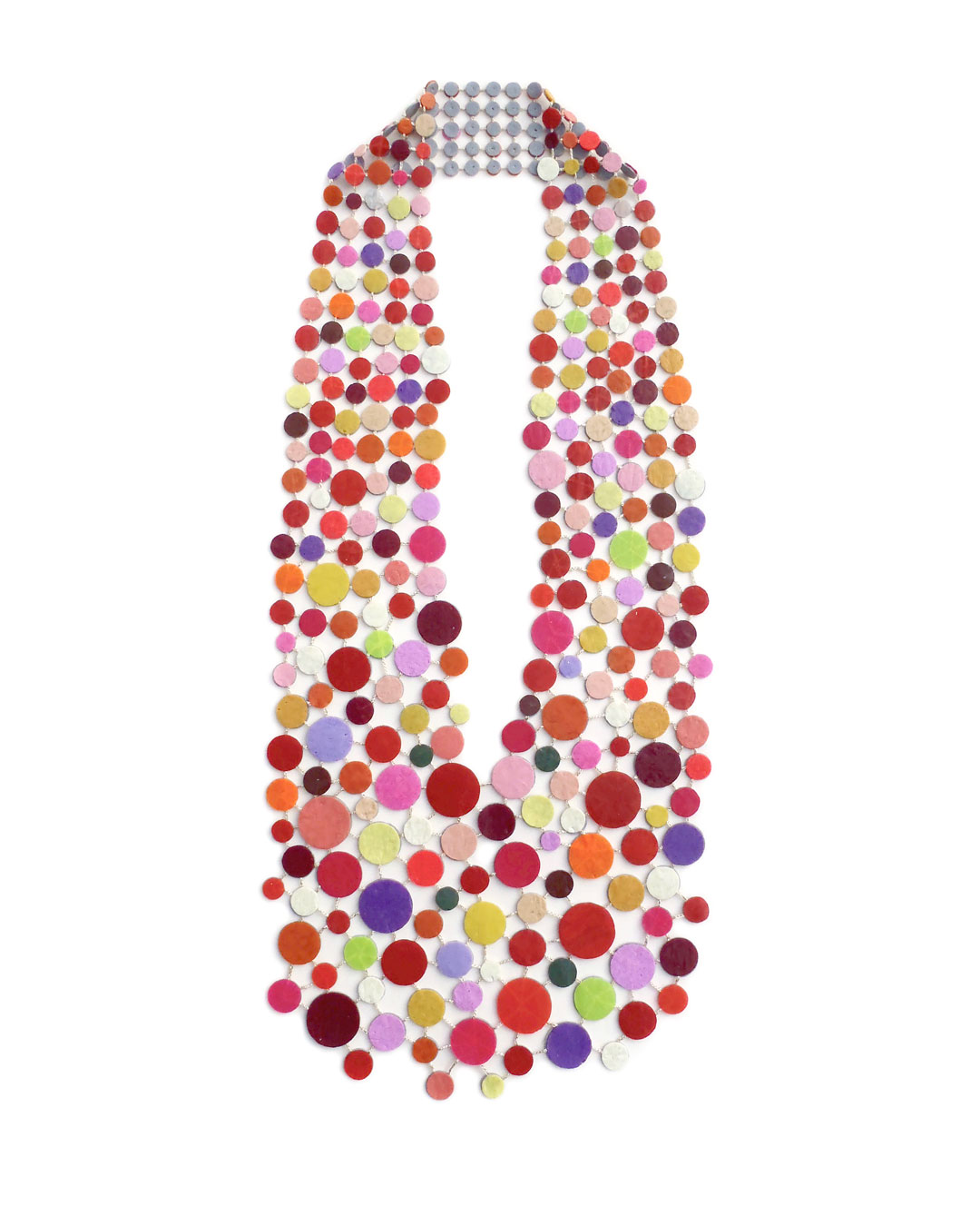 Karola Torkos, Untitled II, 2016, necklace; plastic, glitter, textile thread, 650 x 250 mm, €2200