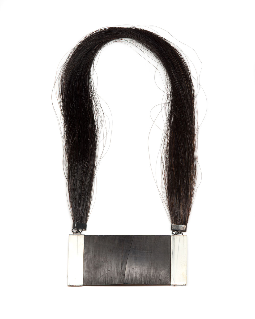 Mareen Alburg Duncker, Landscape 1, 2015, necklace; ebony, horse hair, silver plastic, 350 x 250 x 9 mm, €1210