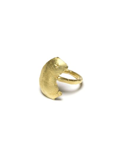 Juliane Brandes, untitled, 2016, ring; 18ct gold, 20 x 24 x 23 mm, €1700