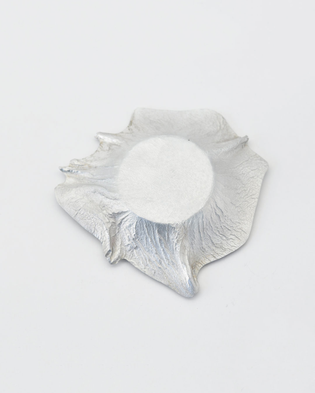 Anders Ljungberg, Intension Large #1, 2019, brooch; aluminium, steel, 112 x 114 x 20 mm, €550