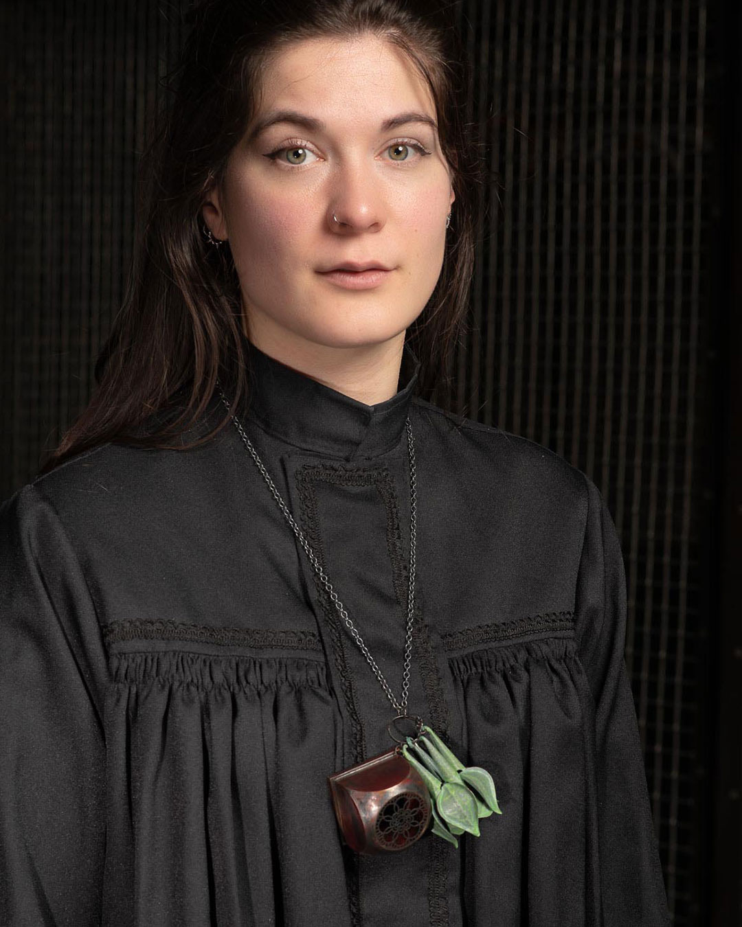 Vera Siemund, untitled, 2019, necklace; enamelled copper, copper, steel, silver, 100 x 60 x 40 mm, €1355